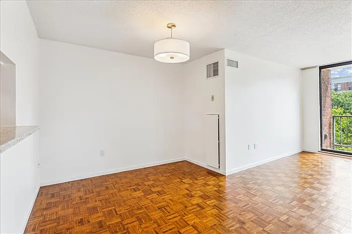 2555 Pennsylvania Ave NW #816 — Photo 21