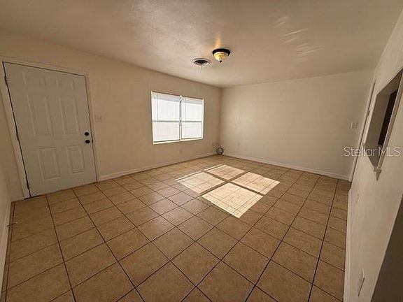3rd image of 2076 N Kepler Rd