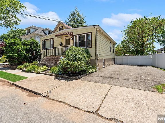 2nd image of 94 Phelps Ave