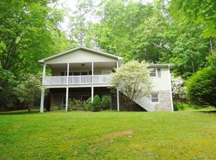 312 Brandon Ln, Otto, NC 28763
