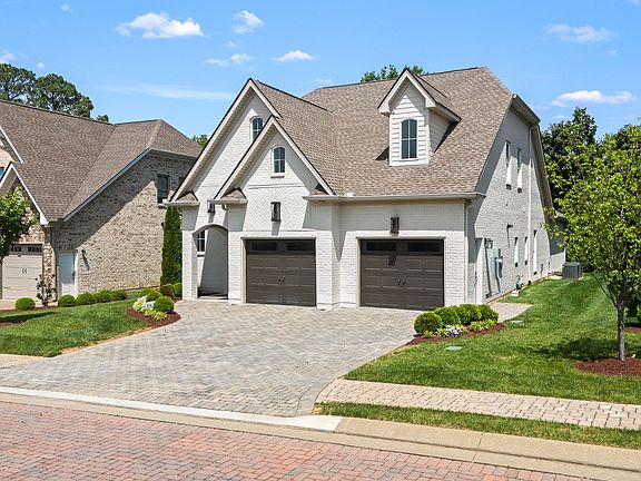 4th image of 2119 White Poplar Ct