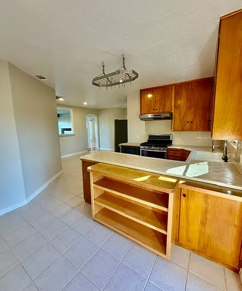 Brookside Dr — Photo 24