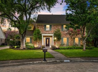 11410 Long Pine Dr, Houston, TX 77077
