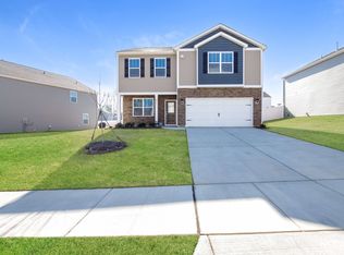 6301 Ellimar Field Ln, Charlotte, NC 28215