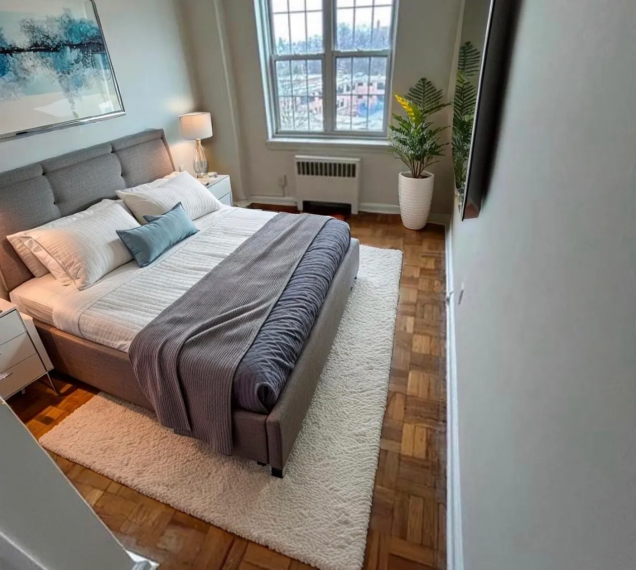 2 bed, 1000 sqft, $2,775 — Photo 4