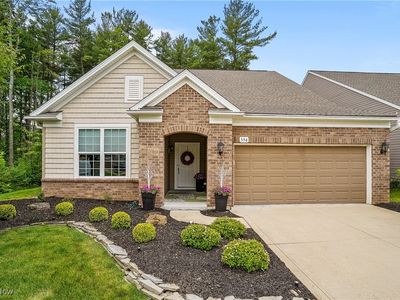 556 Heritage Woods Dr, Akron, OH, 44321