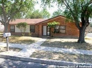 6930 Evening Sun St, Leon Valley, TX 78238