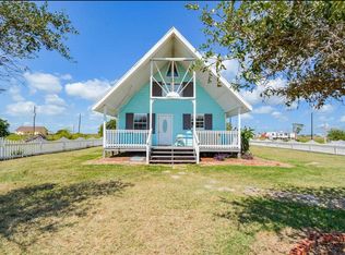 376 Haddock Dr, Palacios, TX 77465