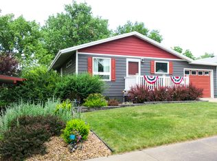207 N Harrison Ave, Pierre, SD 57501