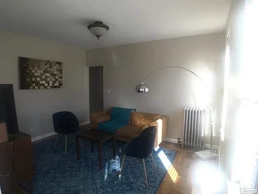 Rented by Charles Coutinho LLC | media 81