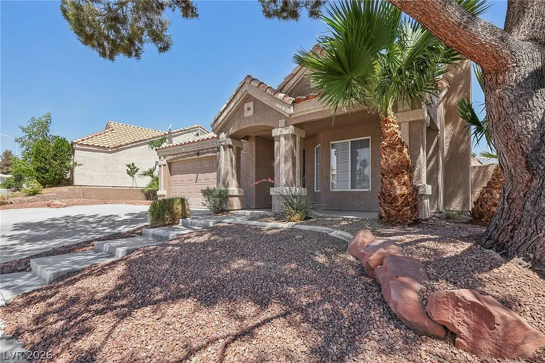 2 bed, 2.0 bath, 1179 sqft, $190,000 — Photo 3