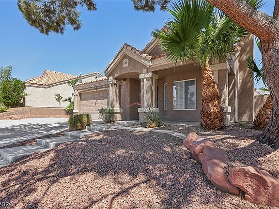 3rd image of 1694 Navarre Ln