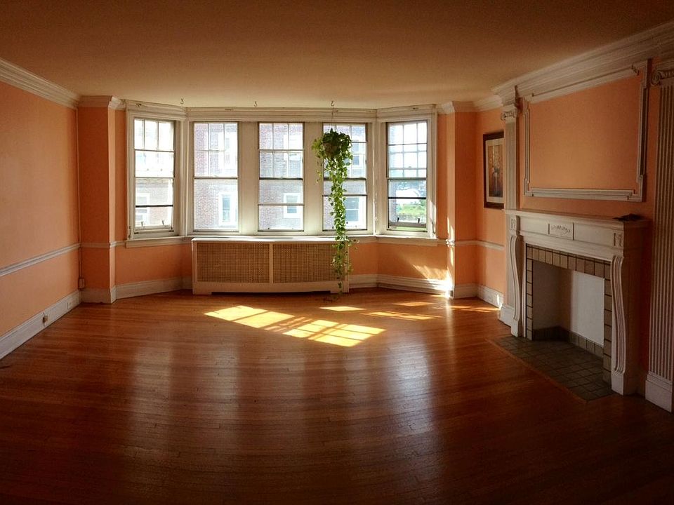 1st image of 351 S 47th St APT B510