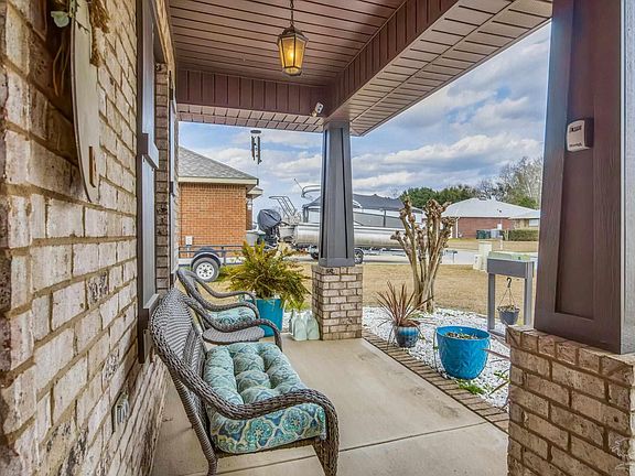 4th image of 7457 Deck Ln