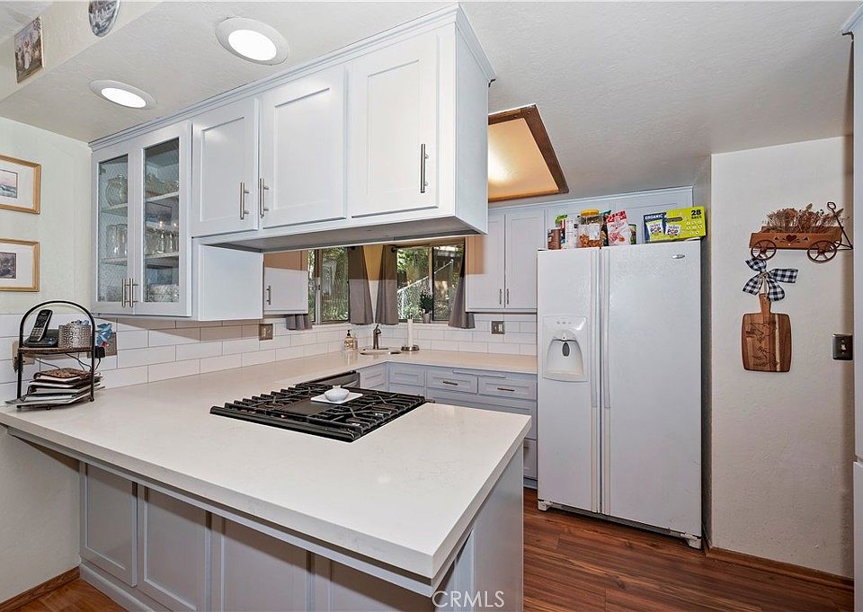 1st image of 32801 Encina Dr