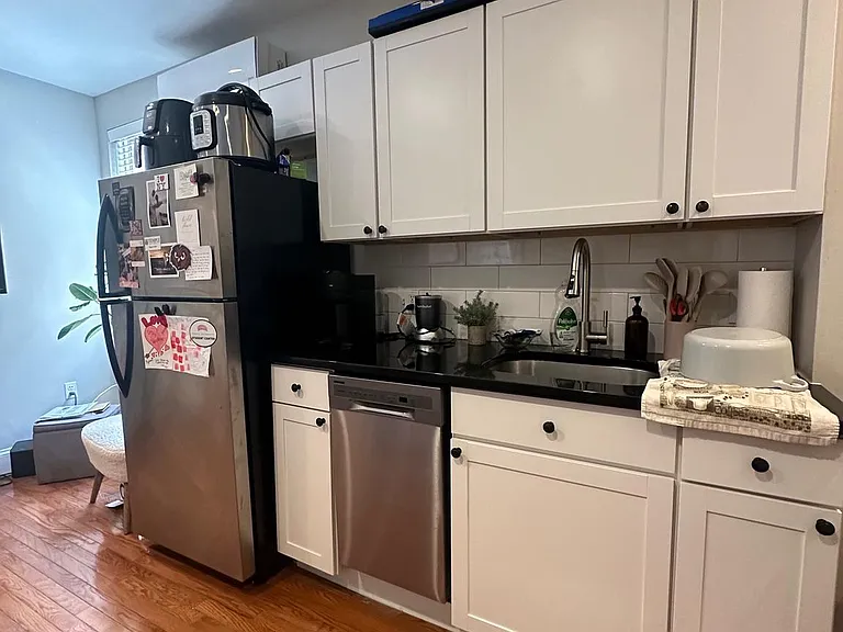 309 S 12th St #2R — Photo 5