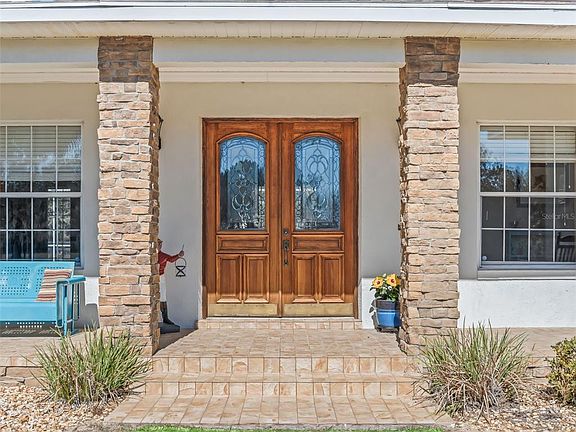 2nd image of 3030 NW 95th Avenue Rd