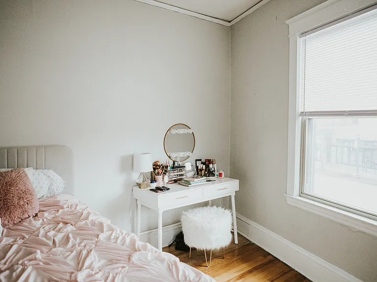 2601 Hennepin Ave — Photo 8