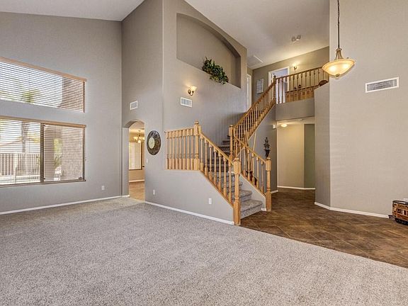 5th image of 2651 S Sunland Dr