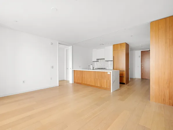 1 West End Avenue image 10 of 19