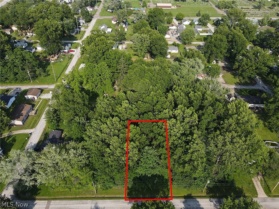 1st image of Meadowbrook Ave NE