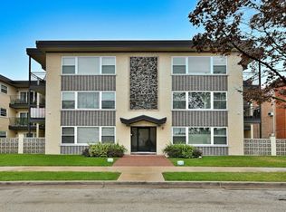 3035 Paris Ave APT 305, River Grove, IL 60171