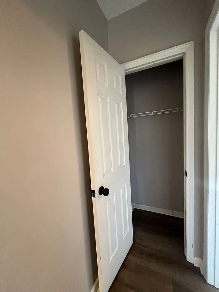 2 bed, 1.0 bath, 1022 sqft, $1,800 — Photo 4