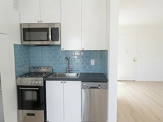 215 Adams Street #2D image 1 of 10
