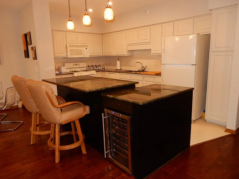 770 Pearson St #802 — Photo 17
