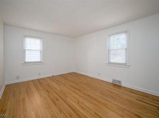 180 Mountainview Ave, Nutley, NJ 07110
