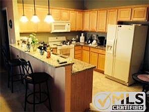 3rd image of 5301 Twin Oaks Dr