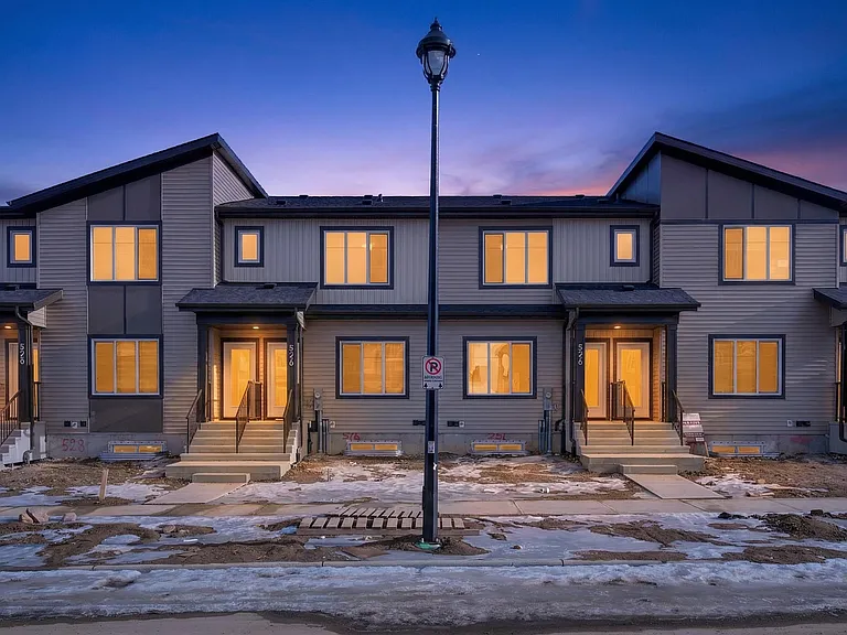 516 Black Stone Blvd — Photo 31