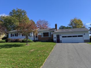 62 Michael Dr, Pittsfield, MA 01201