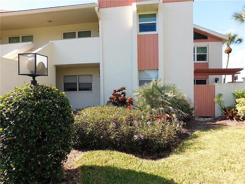 1st image of 770 Village Cir APT 134