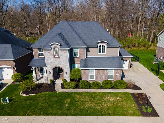 2nd image of 2798 W High Grove Cir