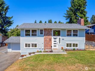 1320 Bradley St, Bremerton, WA