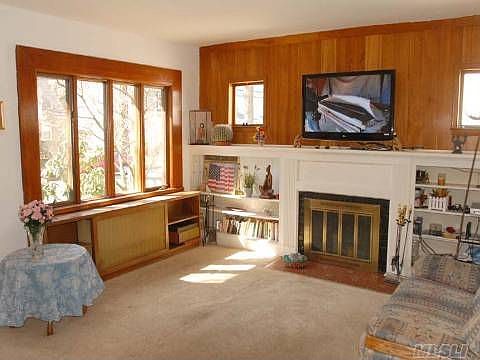 2nd image of 77 Walnut Ave