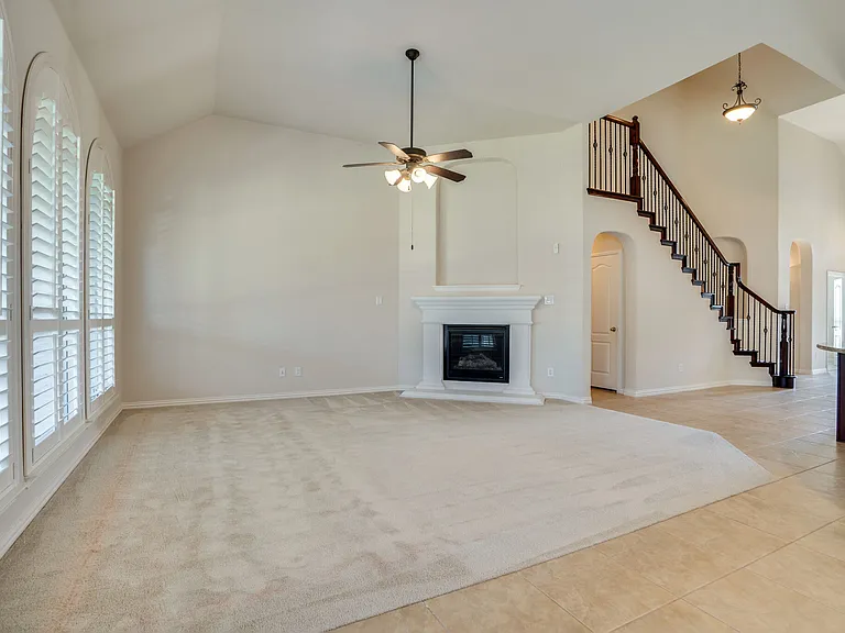 7747 Ivanhoe Dr — Photo 27