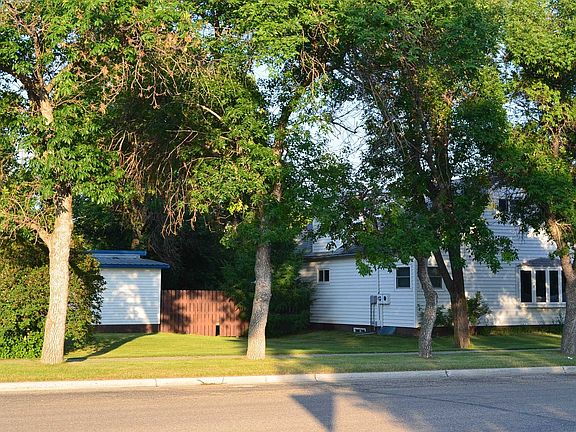 3rd image of 401 Ohmer St #405