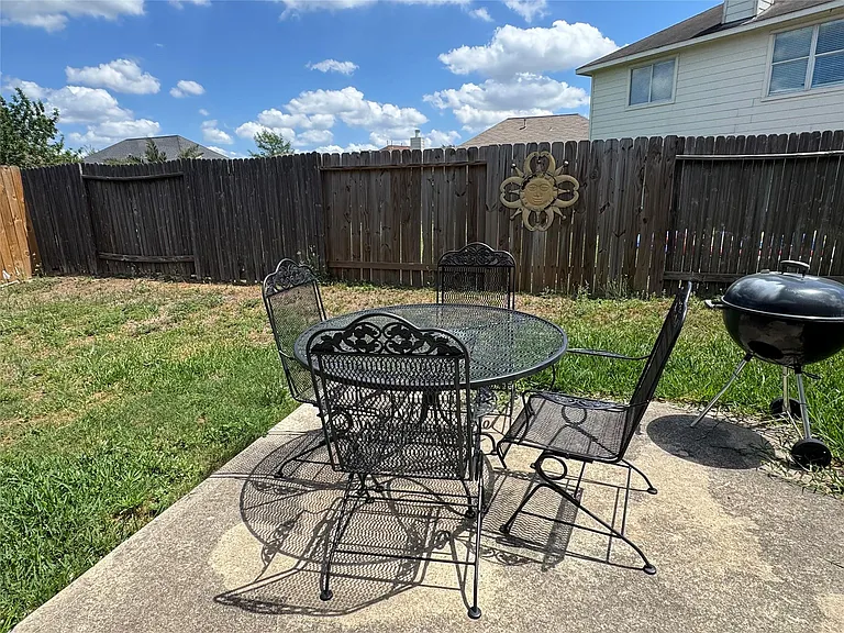 21818 Saragosa Pond Ln — Photo 15