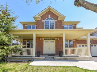 19 Maldives Cres N, Brampton, ON L6P 1L5
