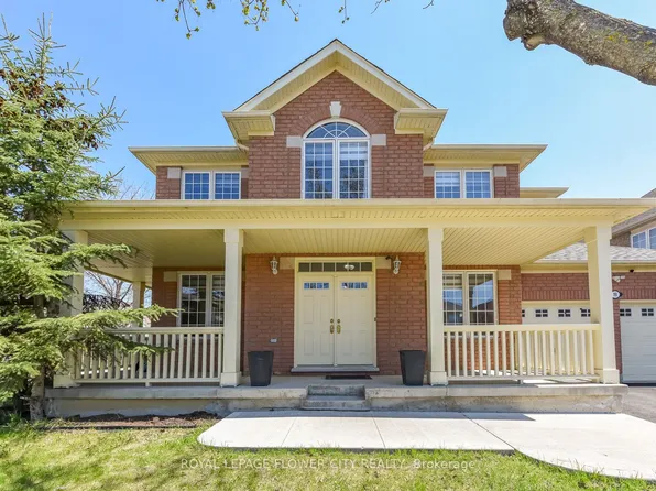 19 Maldives Cres N, Brampton, ON L6P 1L5