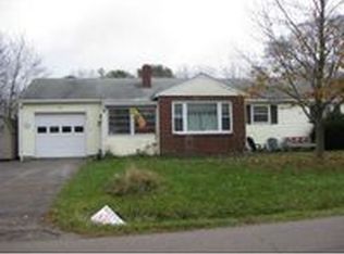19 Glann Rd, Apalachin, NY 13732