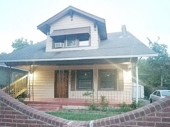 2nd image of 105 N Xanthus Ave