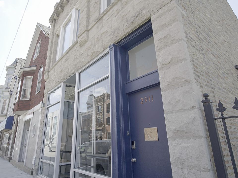 1st image of 2911 W Belmont Ave #1AN