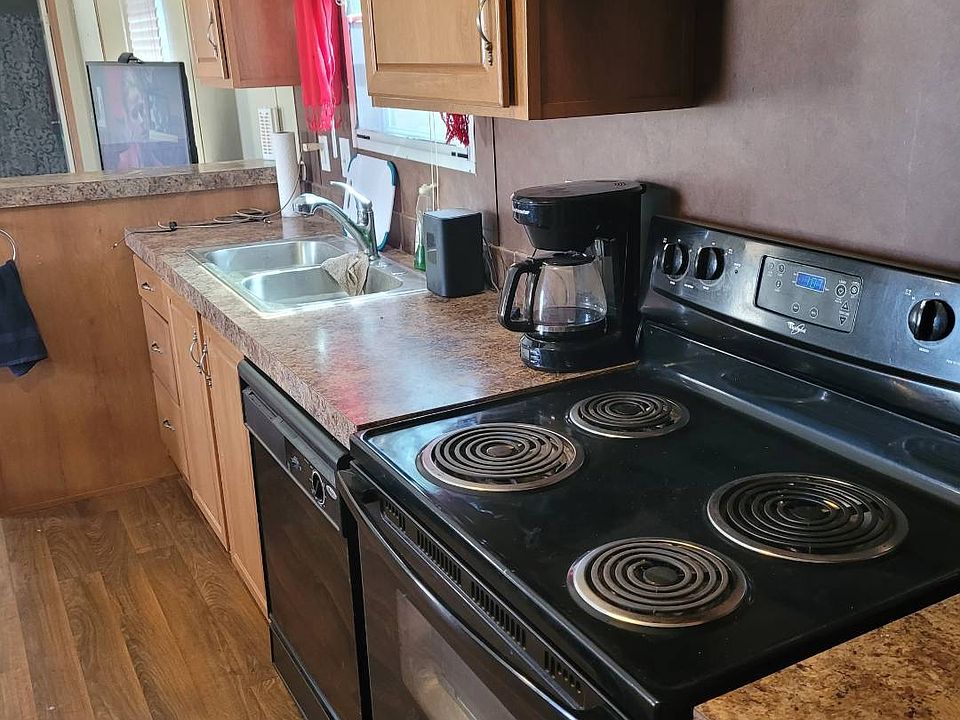 206 E Skeleton Rd, Waukomis, OK 73773 Zillow