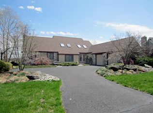 6 Hillendale Rd, Perkasie, PA 18944