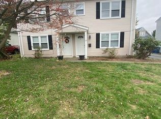 18-20 Townsend St, New Bedford, MA 02746