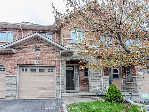 2nd image of 49 Marina Point Cres N