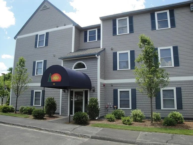 141 Eastern Ave #201 — Photo 4